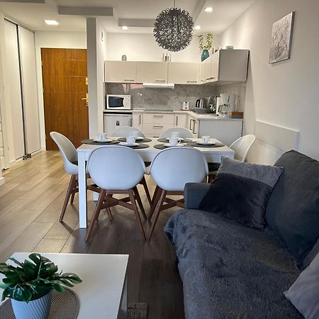 Apartament Lebska Ostoja Zarnowska Екстериор снимка