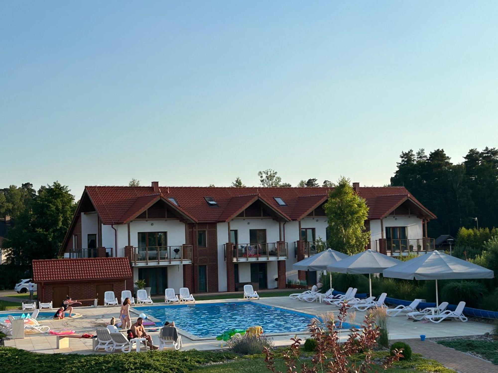 Apartament Lebska Ostoja Zarnowska Екстериор снимка